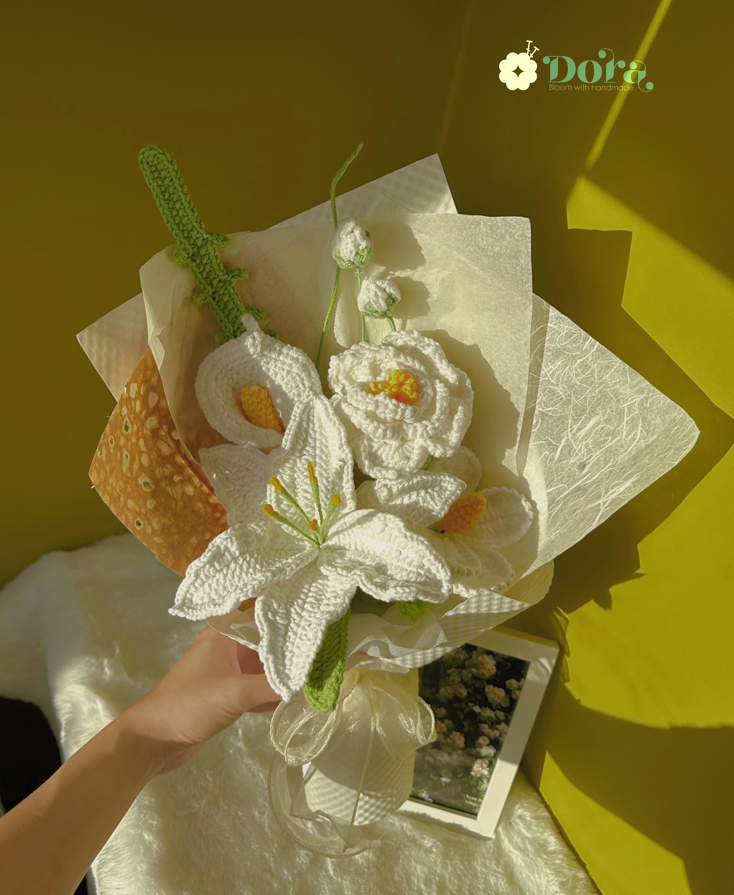 Handmade Crochet White Lily Bouquet for Anniversary, Birthday, Mother's Day Gift, Gift for her, Home decor