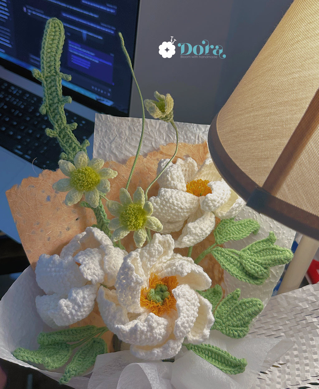 Hand Crocheted White Peonies bouquet. Floral Arrangement for Anniversary, Birthday, Mother's Day, Gift for her, Home decor