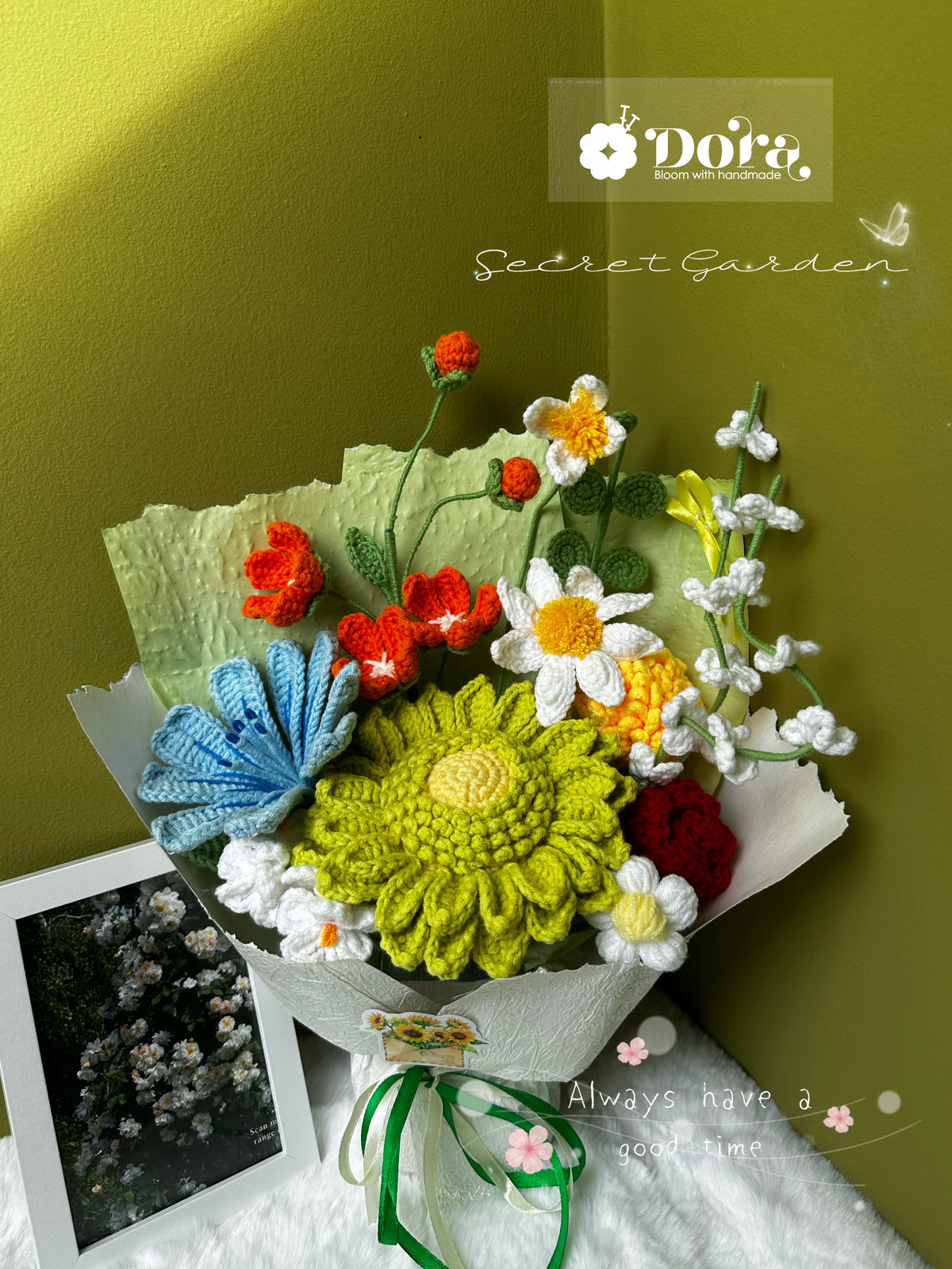 Crochet Flower Bouquet: Handmade Wildflowers, sunflower, Daisies, Green Tones , cottage garden style. Joyful gift for birthday, housewarming